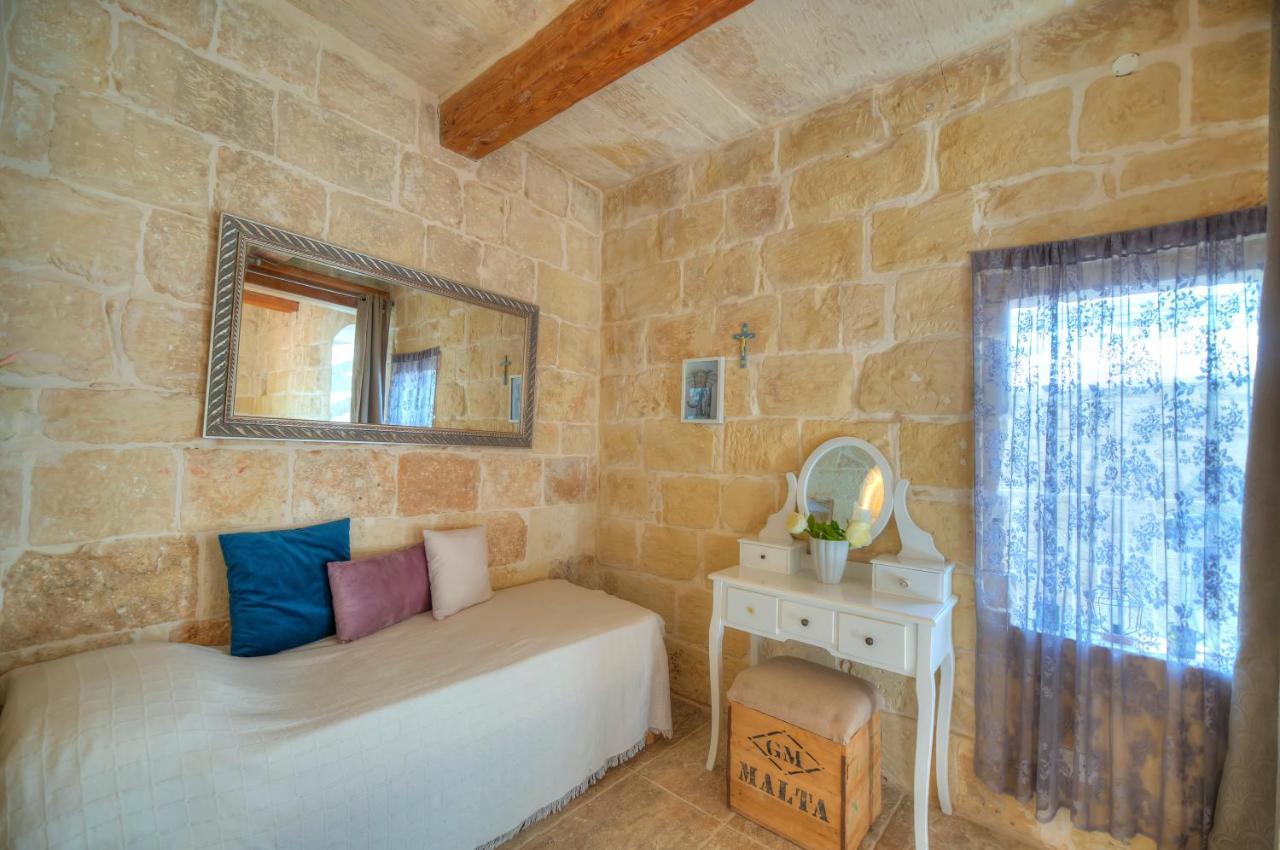 Casa Bartolo A Hidden Gem - Spacious Village Home EBAR1-1 Lija Exterior foto